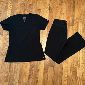 BarcoOne Brand Black Scrub Set XS